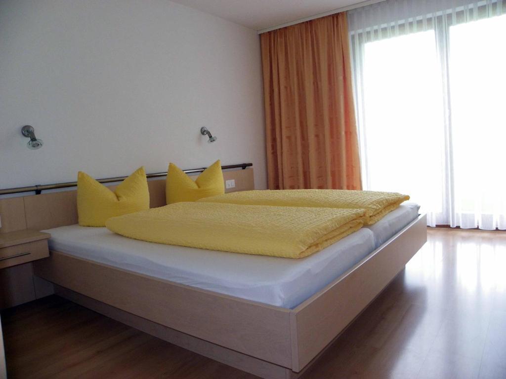 Chasa Vaidum Apartment Samnaun Phòng bức ảnh