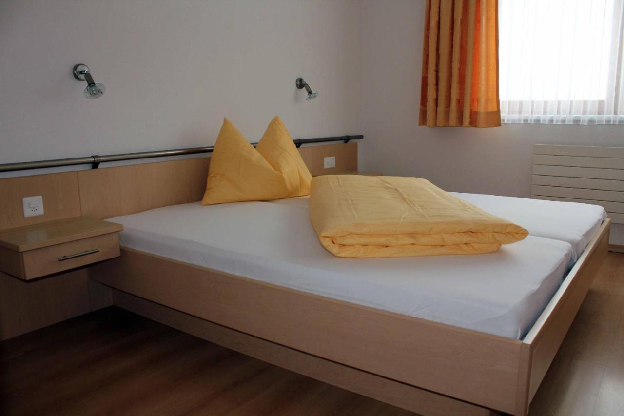 Chasa Vaidum Apartment Samnaun Phòng bức ảnh