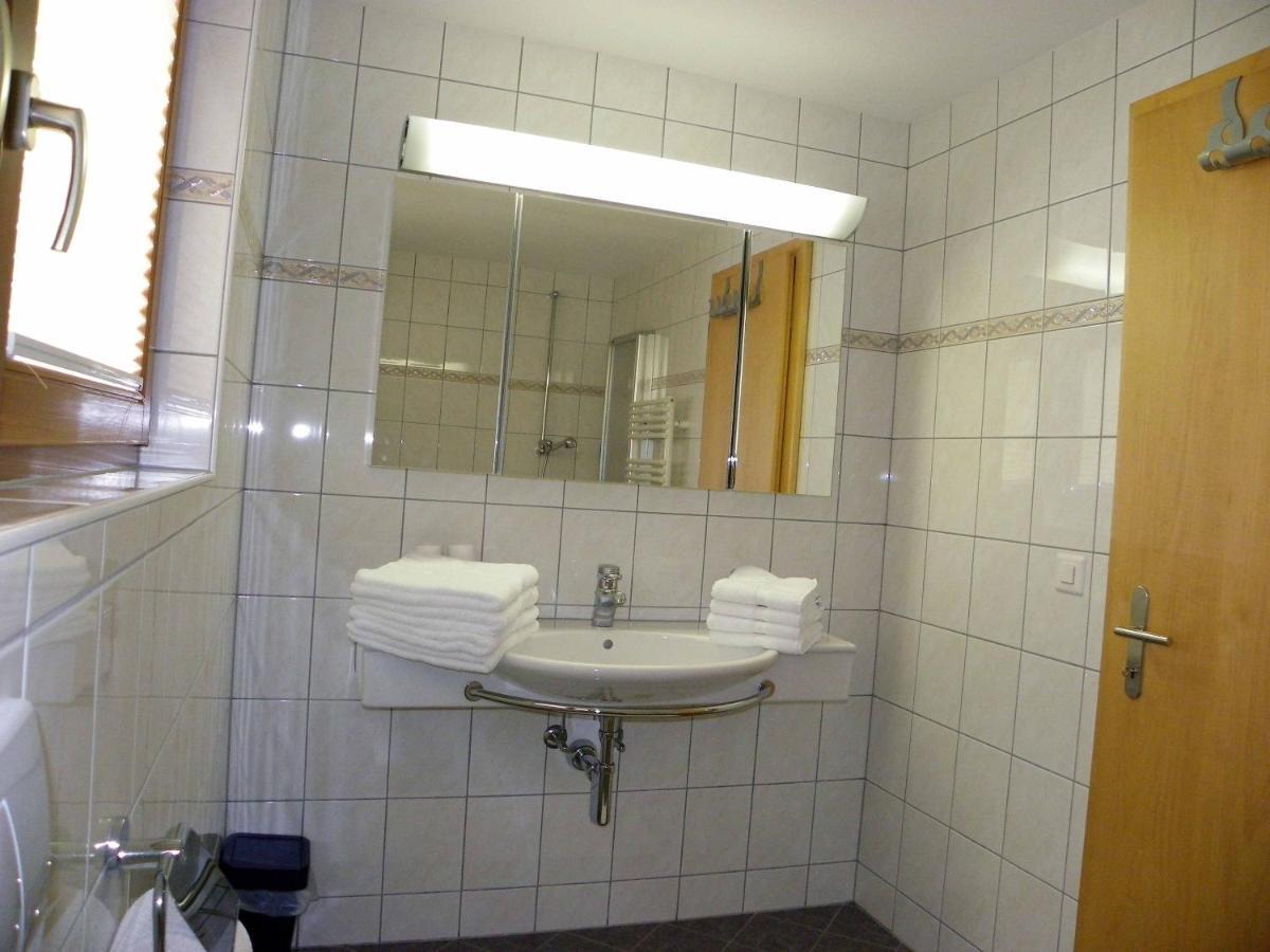 Chasa Vaidum Apartment Samnaun Phòng bức ảnh