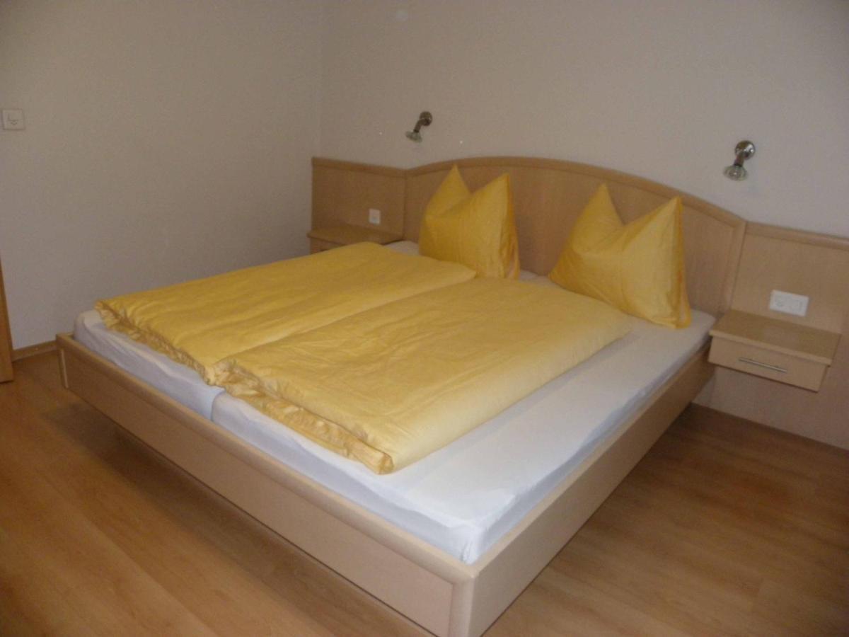 Chasa Vaidum Apartment Samnaun Phòng bức ảnh